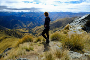 Solo Hiking on the Ben Lomond summit trail in New Zealand #hikesolo #solohiker #hikingsolo